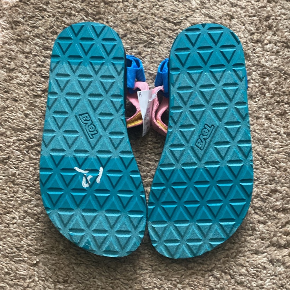 Teva | Kids Multi-Colored Pink Sport Sandals Adjustable Velcro Straps - Picture 3 of 8